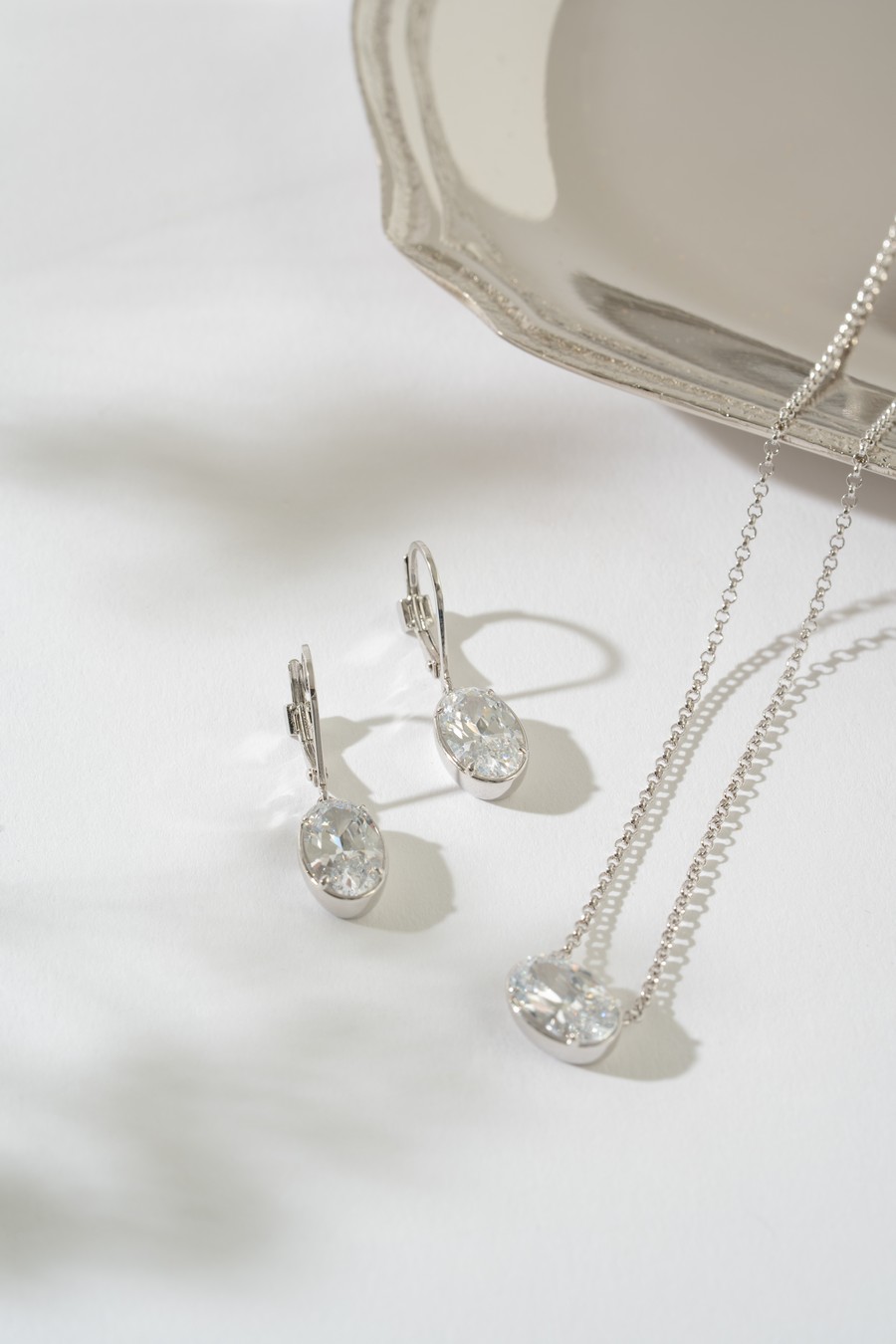 Product image from our instagram feed:  instagram.com/ellejewelry